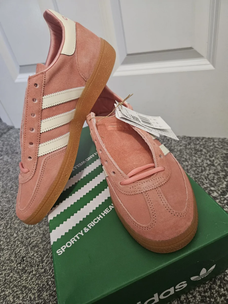 Adidas Spezial "Sporty & Rich"